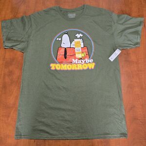 NEW Peanuts Hybrid Apparel Snoopy Woodstock Maybe Tomorrow Graphic Tee L